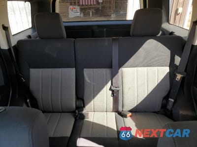 Zdjęcie 10 z 16 samochodu: 2010 DODGE NITRO SE VIN:1D4PU2GK5AW143226 - miniatura