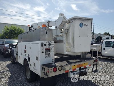 Trzecie zdjęcie samochodu z tyłu: 2012 FORD F450 SUPER DUTY BUCKET TRUCK VIN:1FDUF4GY2CEC01985 - miniatura