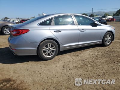 Trzecie zdjęcie samochodu z tyłu: 2017 HYUNDAI SONATA SE VIN:5NPE24AF3HH494329 - miniatura