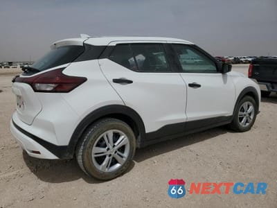 Piąte zdjęcie samochodu w środku: 2021 NISSAN KICKS S VIN:3N1CP5BV5ML472690 - miniatura