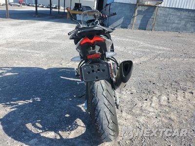 Czwarte zdjęcie samochodu z boku: 2023 APRILIA TUONO V4 1100 VIN:ZD4KZUA05PS000678 - miniatura