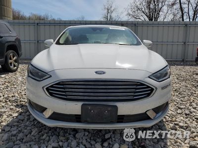Piąte zdjęcie samochodu w środku: 2018 FORD FUSION SE HYBRID VIN:3FA6P0LUXJR171978 - miniatura