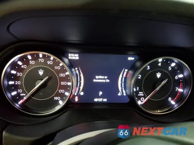 Zdjęcie 9 z 13 samochodu: 2022 MASERATI LEVANTE MODENA VIN:ZN661YUM6NX390571 - miniatura