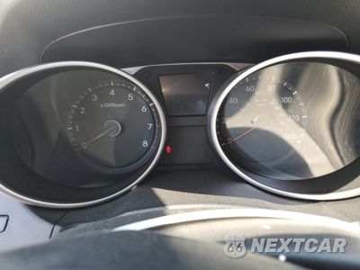 Zdjęcie 9 z 16 samochodu: 2013 HYUNDAI TUCSON GL VIN:KM8JT3AB7DU775533 - miniatura