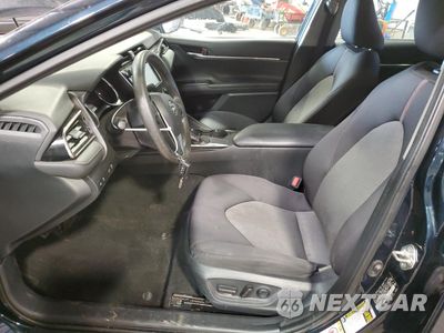 Zdjęcie 7 z 15 samochodu: 2019 TOYOTA CAMRY L VIN:4T1B11HK4KU722788 - miniatura