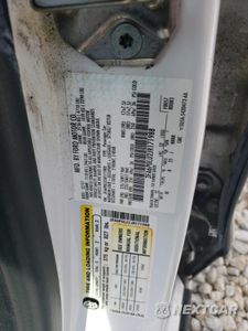 Zdjęcie 12 z 12 samochodu: 2018 FORD FUSION SE HYBRID VIN:3FA6P0LU2JR171988 - miniatura