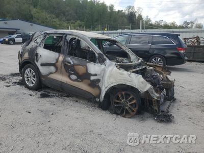 Czwarte zdjęcie samochodu z boku: 2020 FORD ESCAPE SE VIN:1FMCU9G6XLUA62031 - miniatura