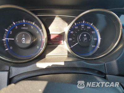 Zdjęcie 9 z 14 samochodu: 2011 HYUNDAI SONATA SE VIN:5NPEC4AC8BH173820 - miniatura