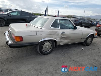 Trzecie zdjęcie samochodu z tyłu: 1986 MERCEDES-BENZ 560 SL VIN:WDBBA48D9GA043615 - miniatura