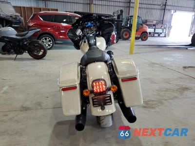 Czwarte zdjęcie samochodu z boku: 2023 HARLEY-DAVIDSON FLTRXST VIN:1HD1ACL11PB601566 - miniatura