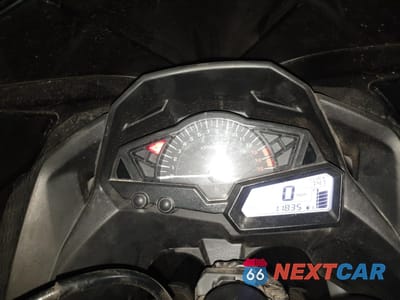 Zdjęcie 7 z 9 samochodu: 2013 KAWASAKI EX300 A VIN:JKAEX8A1FDA233972 - miniatura
