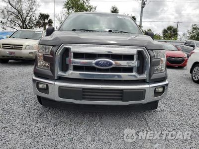 Piąte zdjęcie samochodu w środku: 2017 FORD F150 SUPERCREW VIN:1FTEW1CF4HFB11394 - miniatura