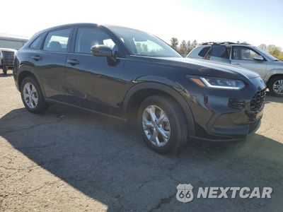 Czwarte zdjęcie samochodu z boku: 2023 HONDA HR-V LX VIN:3CZRZ2H32PM742697 - miniatura
