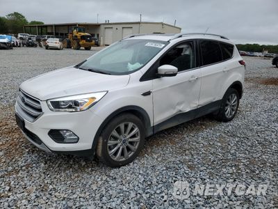 2017 FORD ESCAPE TITANIUM 1FMCU0J94HUE29186 - główne zdjęcie licytacji z USA - miniatura