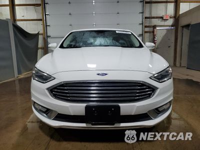 Piąte zdjęcie samochodu w środku: 2017 FORD FUSION SE HYBRID VIN:3FA6P0LU7HR359643 - miniatura