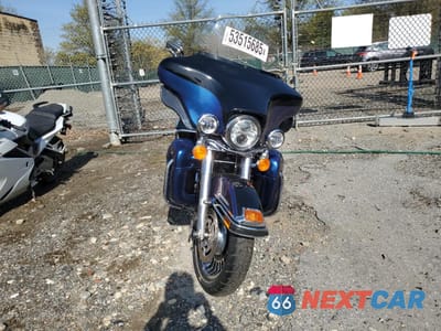 Drugie zdjęcie samochodu z przodu: 2010 HARLEY-DAVIDSON FLHTK VIN:1HD1KEM14AB635113 - miniatura