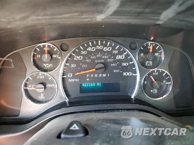 Zdjęcie 9 z 13 samochodu: 2015 CHEVROLET EXPRESS G2500 VIN:1GCWGFCFXF1192927 - miniatura