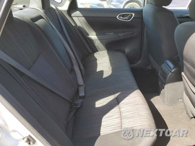 Zdjęcie 11 z 14 samochodu: 2018 NISSAN SENTRA S VIN:3N1AB7AP4JL634955 - miniatura
