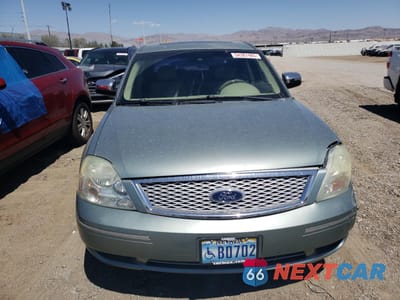 Piąte zdjęcie samochodu w środku: 2005 FORD FIVE HUNDRED LIMITED VIN:1FAFP25195G155959 - miniatura