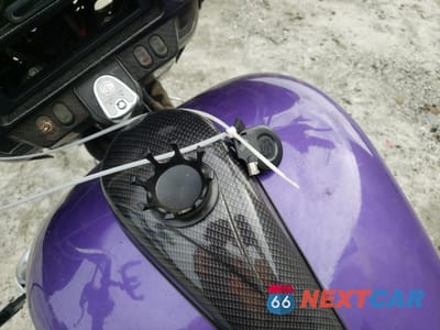 Zdjęcie 8 z 10 samochodu: 2007 HARLEY-DAVIDSON FLHTCUI VIN:1HD1FC4177Y706464 - miniatura