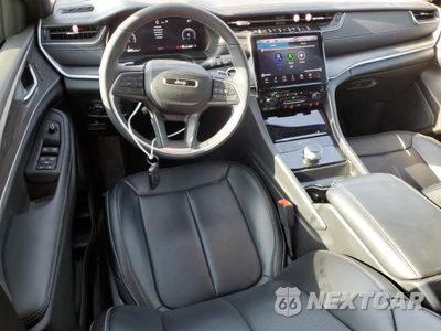 Zdjęcie 8 z 14 samochodu: 2024 JEEP GRAND CHEROKEE LIMITED VIN:1C4RJGBGXRC225321 - miniatura