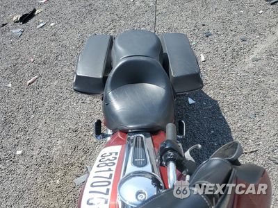 Piąte zdjęcie samochodu w środku: 2010 HARLEY-DAVIDSON FLHX VIN:1HD1KB414AB605916 - miniatura