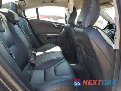 Zdjęcie 10 z 12 samochodu: 2012 VOLVO S60 T5 VIN:YV1622FS5C2036262 - miniatura