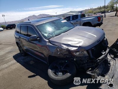 Czwarte zdjęcie samochodu z boku: 2015 JEEP GRAND CHEROKEE LAREDO VIN:1C4RJEAG3FC860396 - miniatura