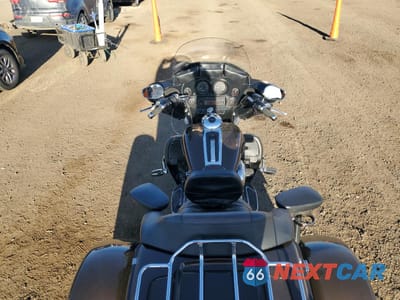 Zdjęcie 6 z 9 samochodu: 2013 HARLEY-DAVIDSON FLHTCUTG TRI GLIDE ULTRA CLASSIC VIN:1HD1MAM26DB851092 - miniatura