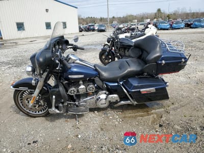 Trzecie zdjęcie samochodu z tyłu: 2013 HARLEY-DAVIDSON FLHTK ELECTRA GLIDE ULTRA LIMITED VIN:1HD1KEM17DB610338 - miniatura