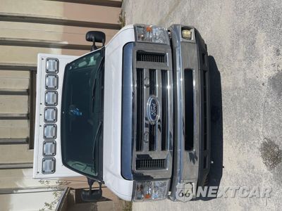 Zdjęcie 7 z 11 samochodu: 2013 FORD ECONOLINE E350 SUPER DUTY VAN VIN:1FDSS3EL0DDA69174 - miniatura