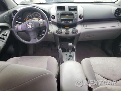 Zdjęcie 8 z 13 samochodu: 2009 TOYOTA RAV4 VIN:JTMZF33V49D003701 - miniatura