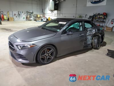 2022 MERCEDES-BENZ A 220 4MATIC W1K3G4FB5NJ375981 - główne zdjęcie licytacji z USA - miniatura