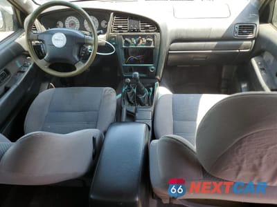 Zdjęcie 8 z 15 samochodu: 2001 NISSAN PATHFINDER LE VIN:JN8DR09Y61W599344 - miniatura