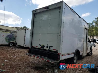 Zdjęcie 6 z 14 samochodu: 2022 CHEVROLET EXPRESS G3500 VIN:1GB0GSF74N1156205 - miniatura