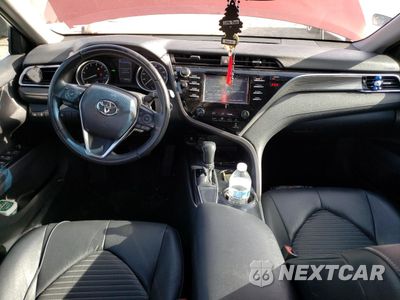 Zdjęcie 8 z 13 samochodu: 2018 TOYOTA CAMRY L VIN:4T1B11HK0JU511635 - miniatura