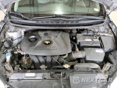 Zdjęcie 11 z 13 samochodu: 2012 HYUNDAI ELANTRA GLS VIN:KMHDH4AE4CU392288 - miniatura