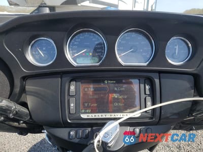 Zdjęcie 7 z 9 samochodu: 2015 HARLEY-DAVIDSON FLHTCUTG TRI GLIDE ULTRA VIN:1HD1MAL18FB859173 - miniatura