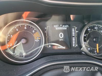 Zdjęcie 9 z 14 samochodu: 2019 JEEP CHEROKEE LATITUDE PLUS VIN:1C4PJLLB4KD205682 - miniatura