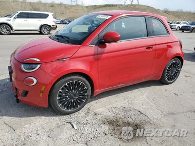 2024 FIAT 500 E RED ZFAFFAA43RX204609 - główne zdjęcie licytacji z USA - miniatura