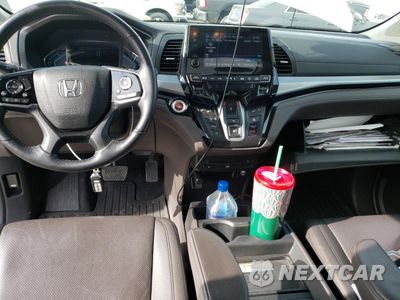Zdjęcie 8 z 14 samochodu: 2018 HONDA ODYSSEY ELITE VIN:5FNRL6H99JB066053 - miniatura