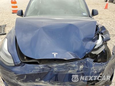 Zdjęcie 12 z 15 samochodu: 2024 TESLA MODEL Y VIN:7SAYGDEE0RA220750 - miniatura