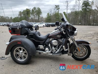 2011 HARLEY-DAVIDSON FLHTCUTG 1HD1MAM15BB853484 - główne zdjęcie licytacji z USA - miniatura