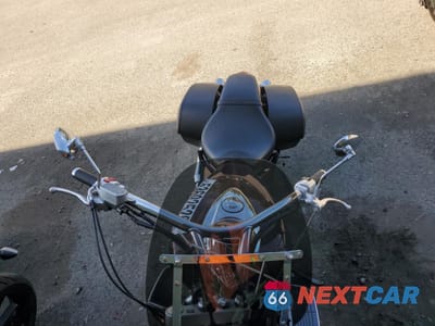 Piąte zdjęcie samochodu w środku: 2012 HONDA VT1300 CT VIN:JH2SC6675CK200301 - miniatura