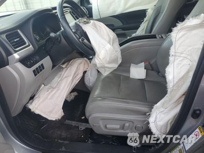 Zdjęcie 7 z 12 samochodu: 2015 TOYOTA HIGHLANDER VIN:5TDDKRFH9F5203391 - miniatura