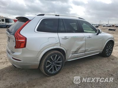 Trzecie zdjęcie samochodu z tyłu: 2016 VOLVO XC90 T6 VIN:YV4A22PK8G1079825 - miniatura