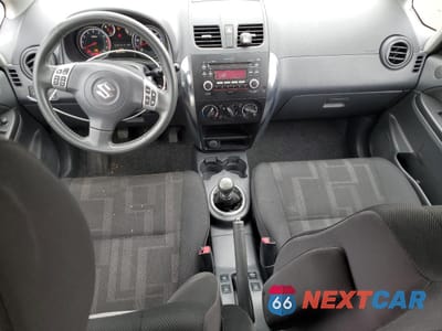 Zdjęcie 8 z 14 samochodu: 2011 SUZUKI SX4 VIN:JS2YB5A31B6300557 - miniatura