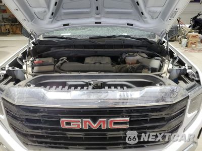 Zdjęcie 11 z 12 samochodu: 2023 GMC SIERRA C1500 VIN:3GTNHAEK9PG313603 - miniatura