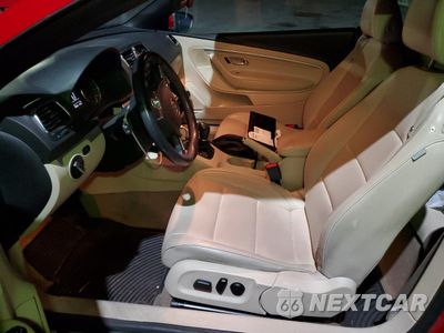 Zdjęcie 7 z 12 samochodu: 2012 VOLKSWAGEN EOS KOMFORT VIN:WVWBW7AH1CV003887 - miniatura
