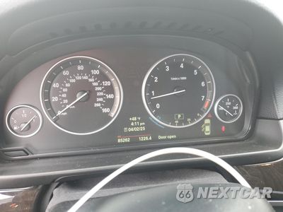Zdjęcie 9 z 12 samochodu: 2014 BMW 528 XI VIN:WBA5A7C55ED617099 - miniatura